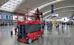 移動式高空作業升降平臺怎么選？-咨詢專業生產廠家迅特